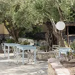 Aparthotel Spitia Vasili 4*