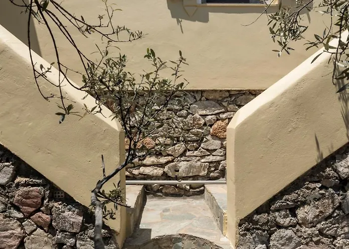 Apartahotel Spitia Vasili 4*