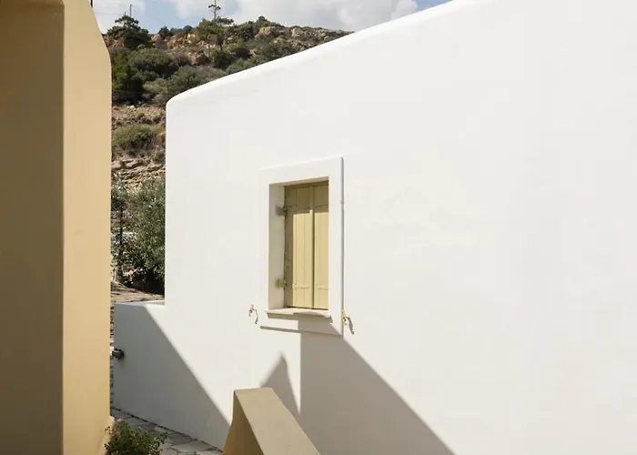 Spitia Vasili Apartahotel 4*