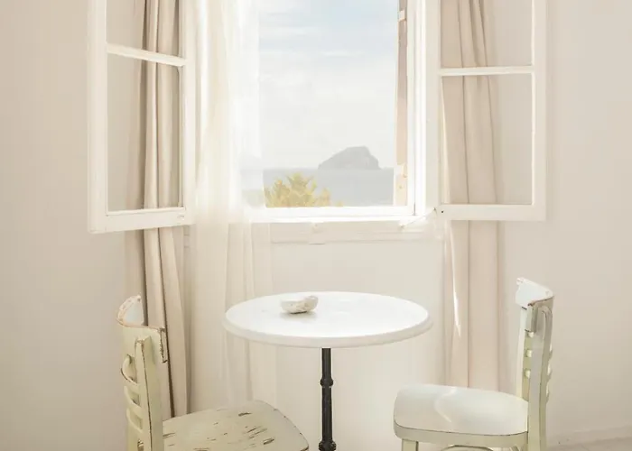 Spitia Vasili Apartahotel 4*